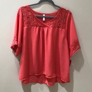 Brand new with tags Coral Blouse Medium